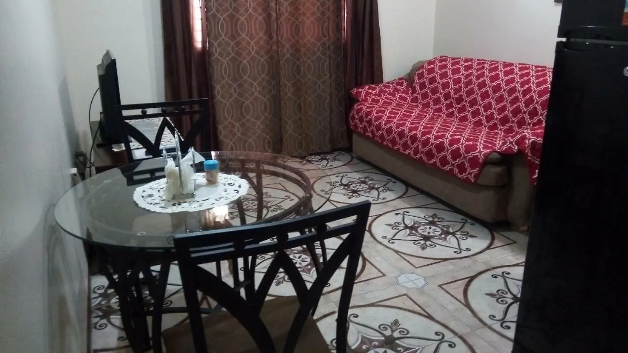 Oaklands Oasis Apartment Kingston